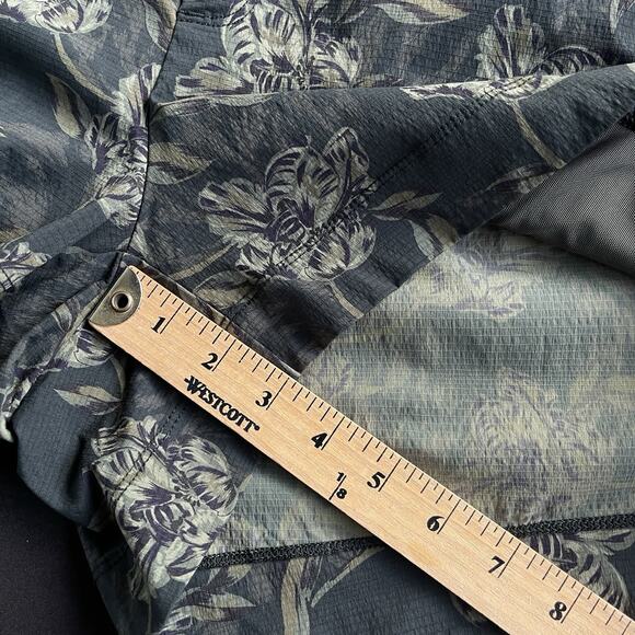 Athleta Trekkie North Printed Women Short Plus Size 20 Green Floral Nylon Active - Picture 10 of 10